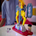 Kit Criativo Play-Doh Marvel Iron Man Armor Maker 227g 3 Moldes video